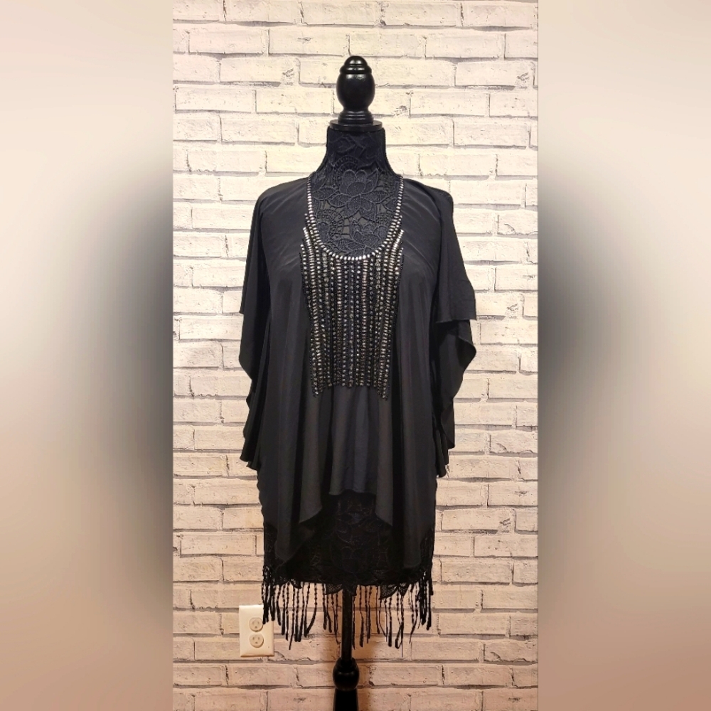 CUT25 By YIGAL AZROUEL silk top/cold shoulder size 0